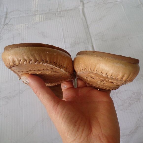 Minnetonka leather loafers 6 - Picture 9 of 13